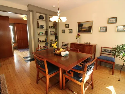 16 Isham Street Burlington VT 05401
