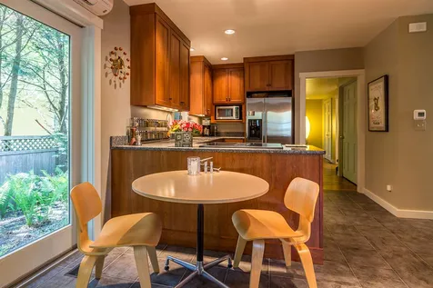 19 Linden Hill Woodstock VT 05091