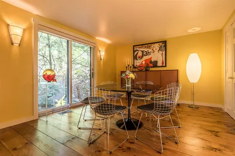 19 Linden Hill Woodstock VT 05091