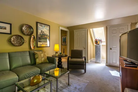 19 Linden Hill Woodstock VT 05091