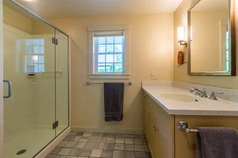19 Linden Hill Woodstock VT 05091