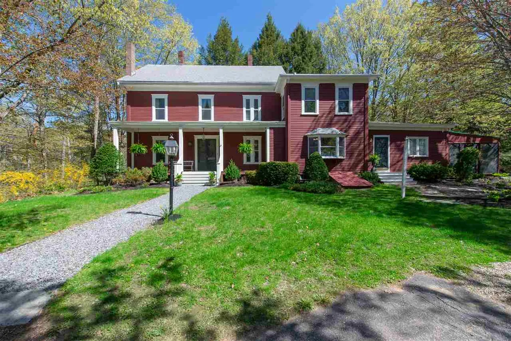 28 Bellamy Road Dover NH 03820
