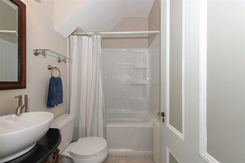28 Bellamy Road Dover NH 03820