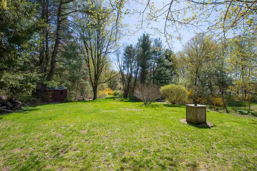 28 Bellamy Road Dover NH 03820