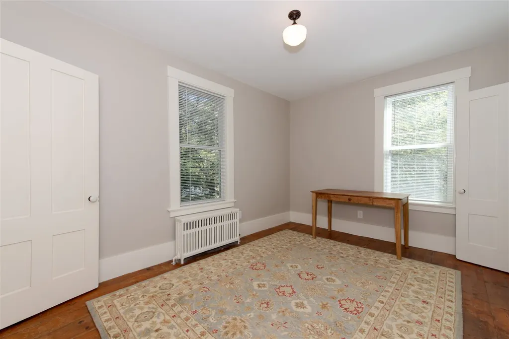 28 Bellamy Road Dover NH 03820