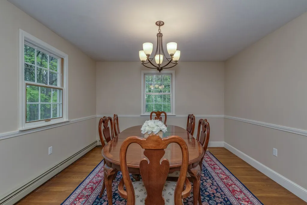 77 Wallace Road Bedford NH 03110