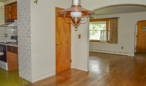 11 Barrett Avenue Keene NH 03431