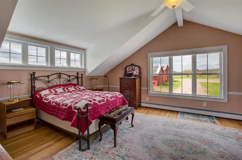 33 East Shore North Road Grand Isle VT 05458-0049