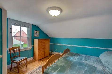 33 East Shore North Road Grand Isle VT 05458-0049