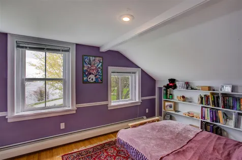 33 East Shore North Road Grand Isle VT 05458-0049
