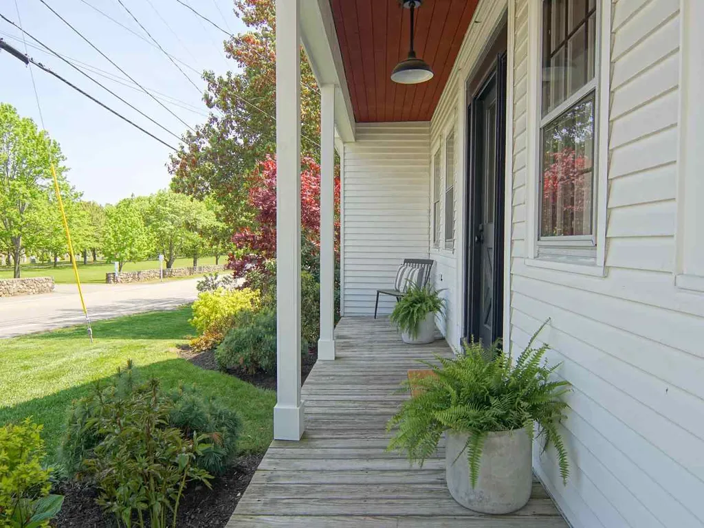 17 Central Road Rye NH 03870