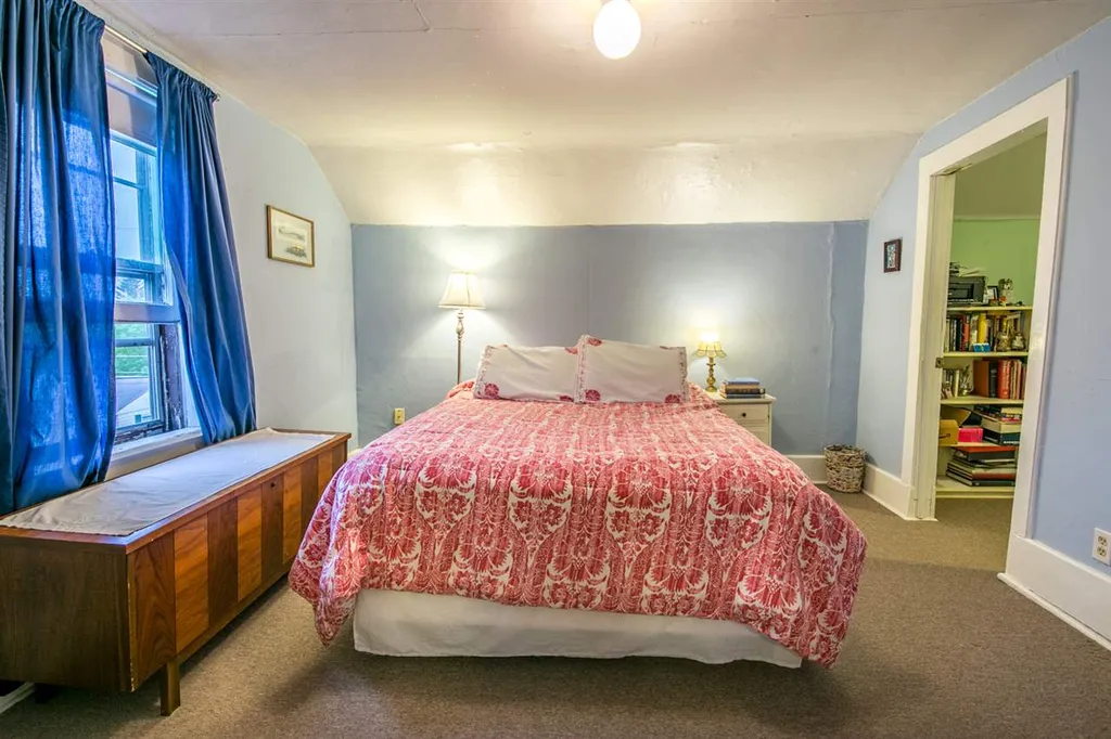 103 Pine Street Winooski VT 05404