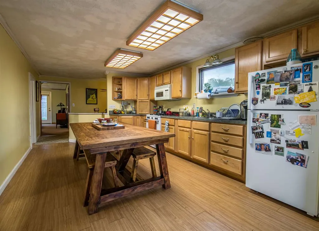 103 Pine Street Winooski VT 05404