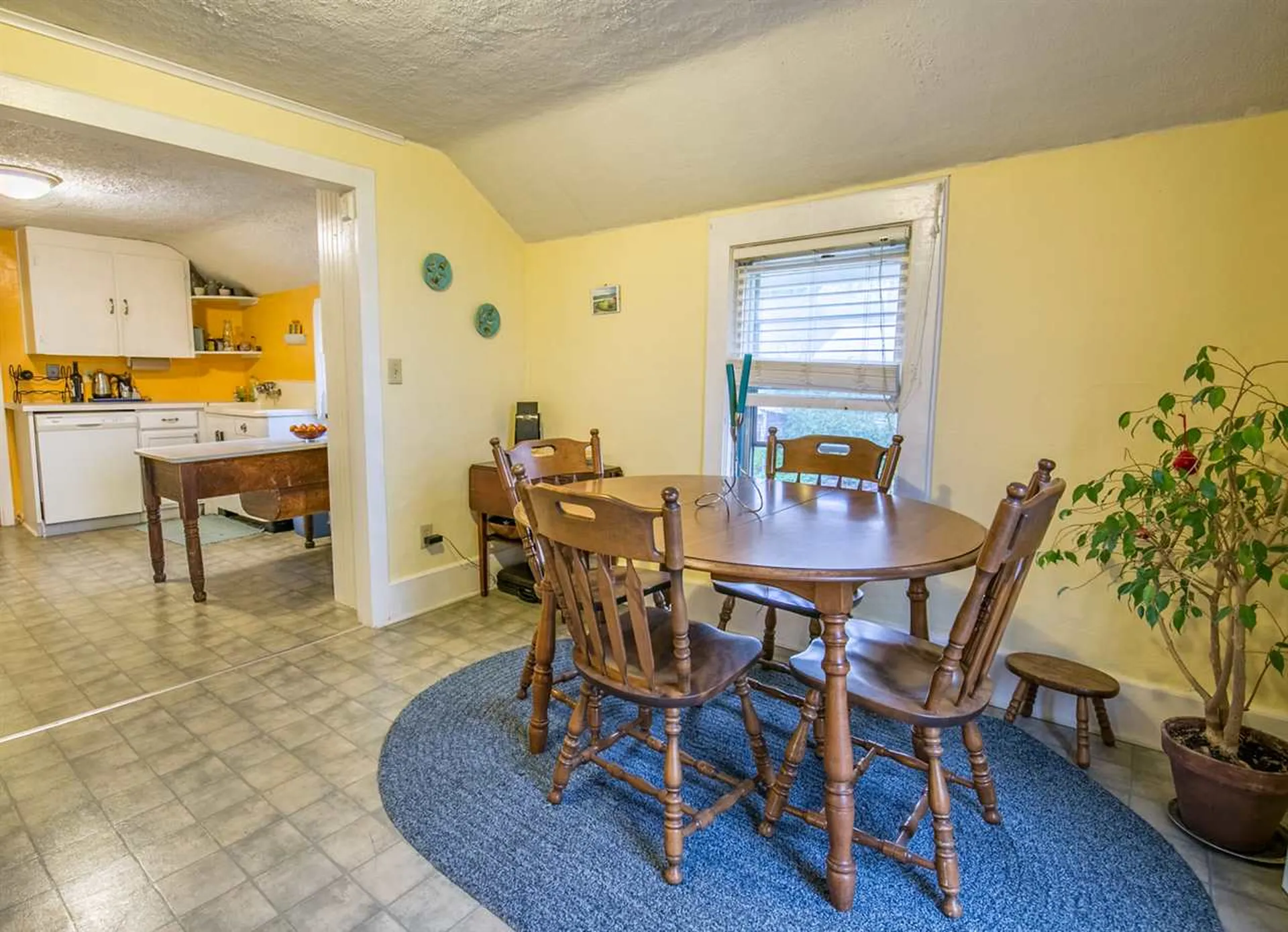 103 Pine Street Winooski VT 05404