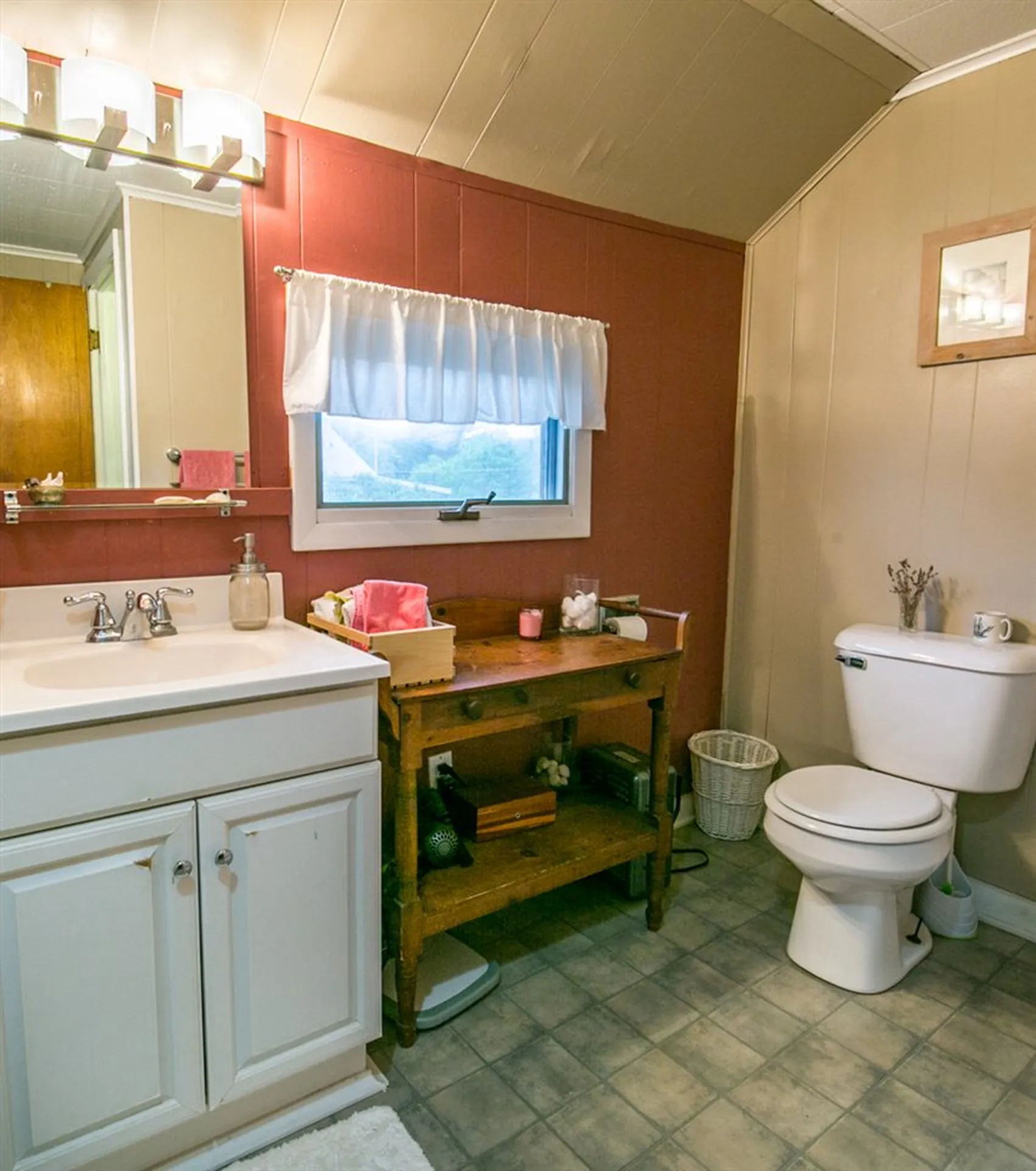 103 Pine Street Winooski VT 05404