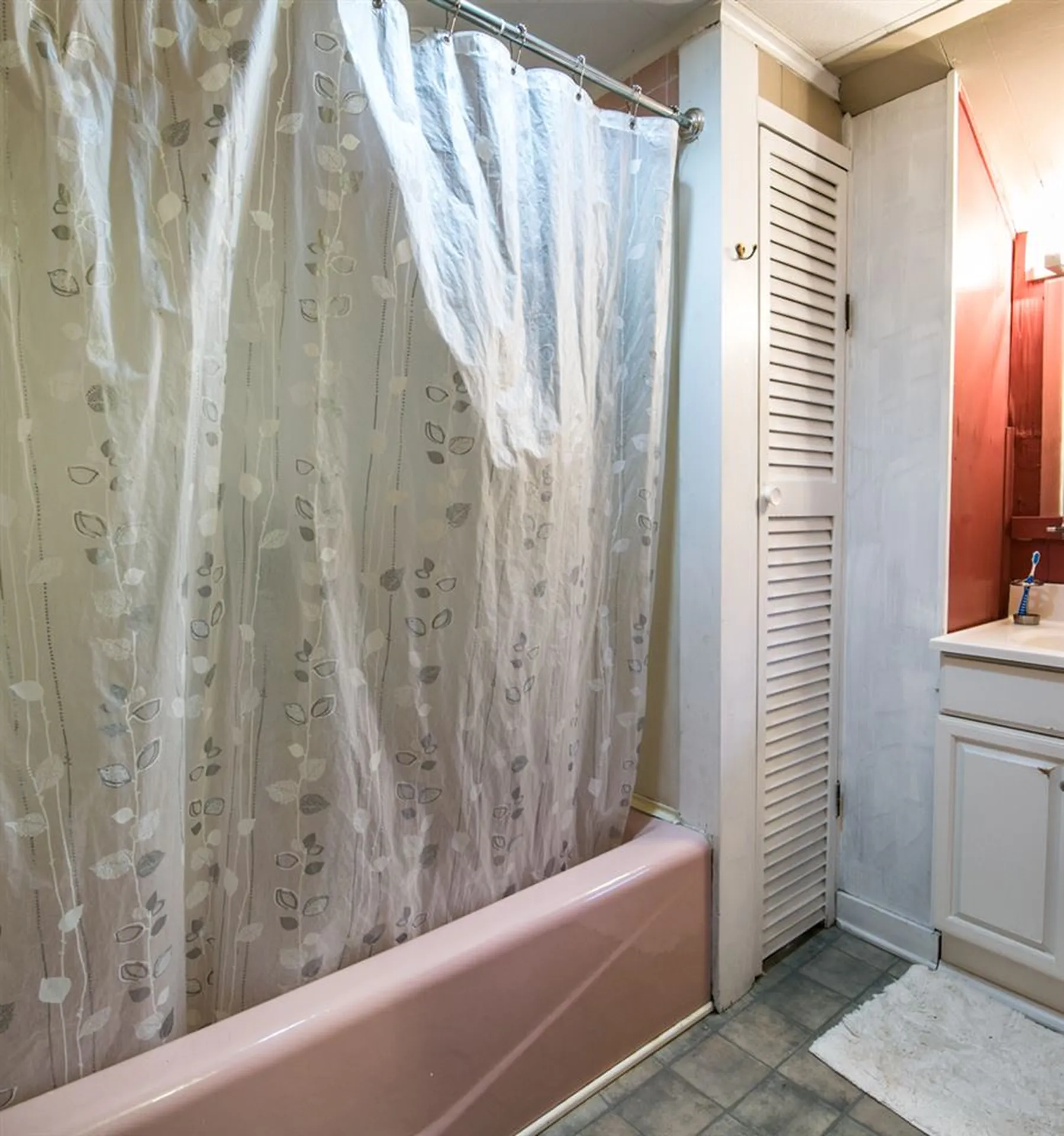 103 Pine Street Winooski VT 05404