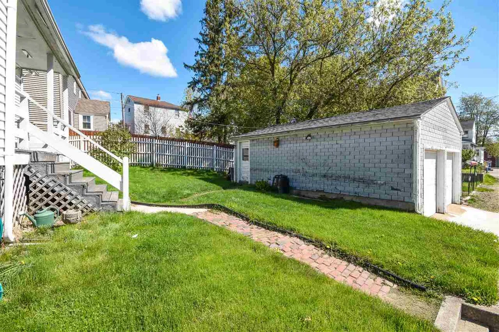 54-52 Union Street Somersworth NH 03878