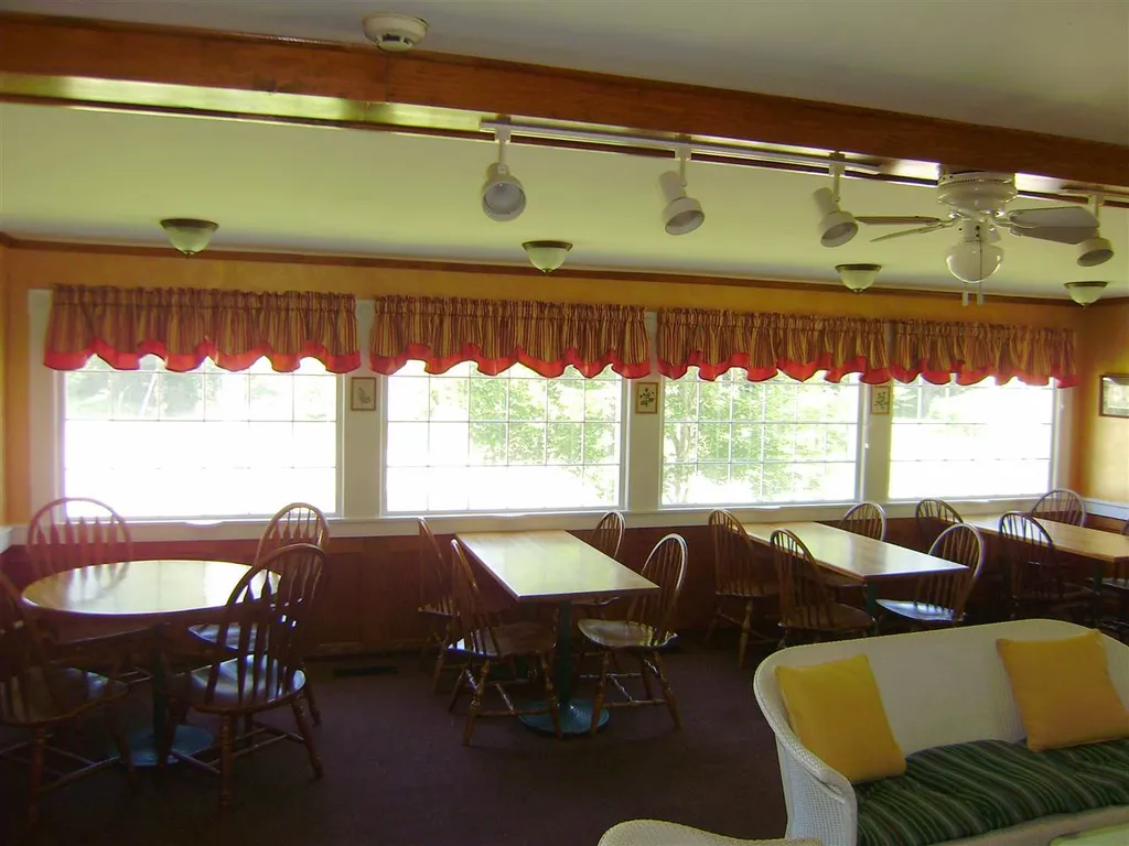 6 Drake Hill Rd/rt 202a Road Strafford NH 03884