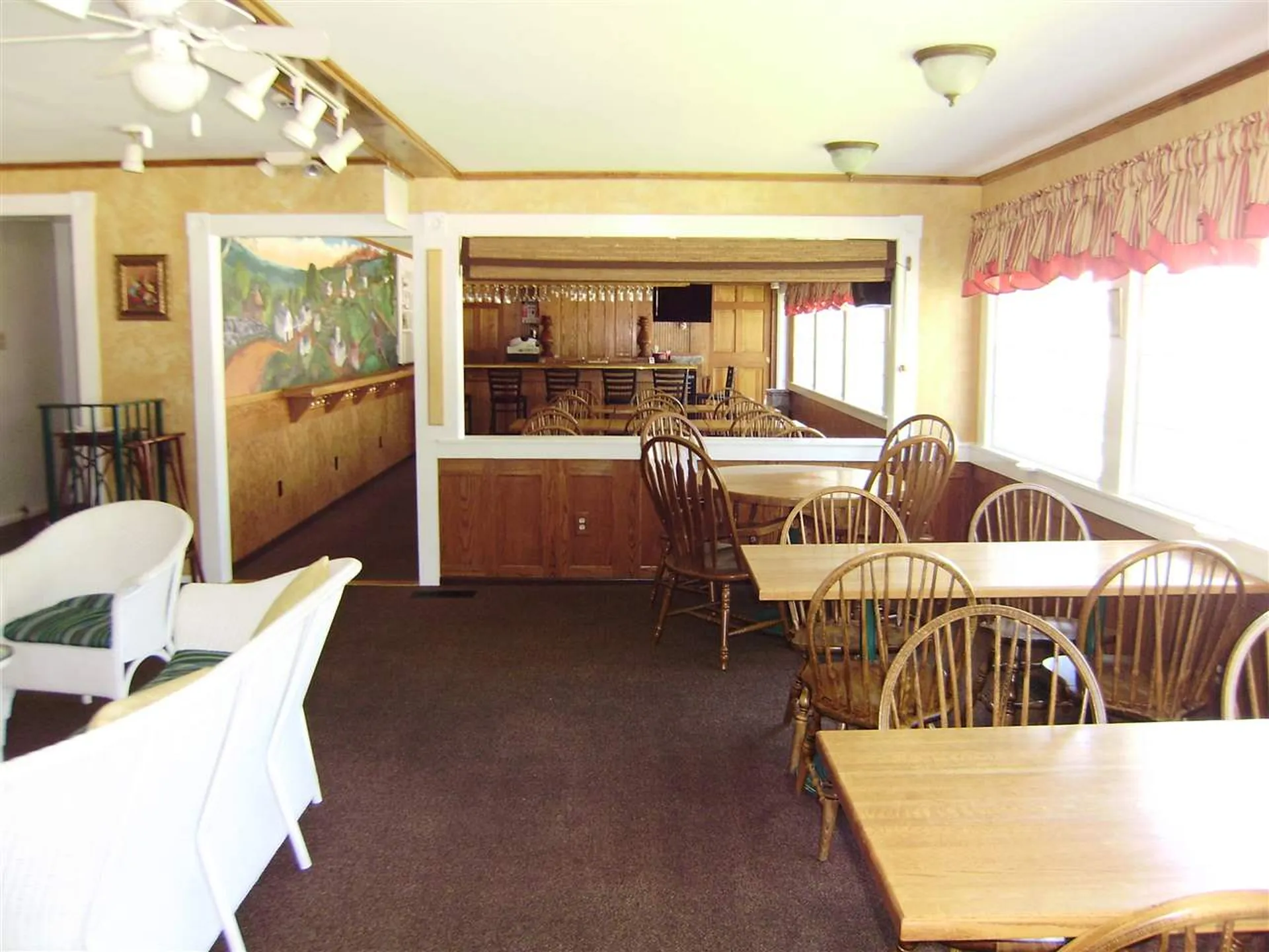 6 Drake Hill Rd/rt 202a Road Strafford NH 03884