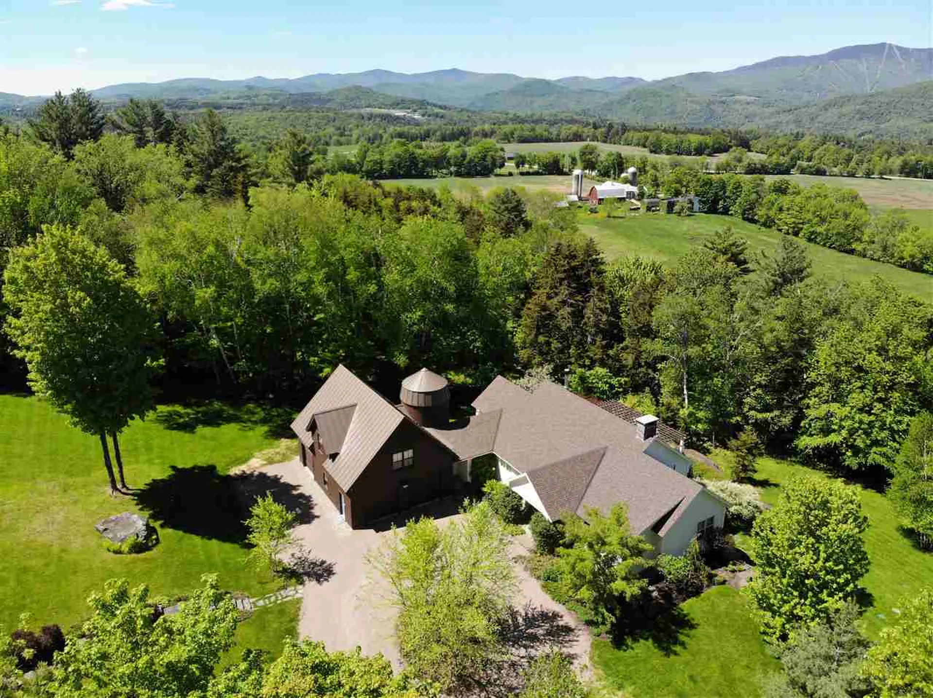 114 Old Summer Camp Road Waitsfield VT 05673