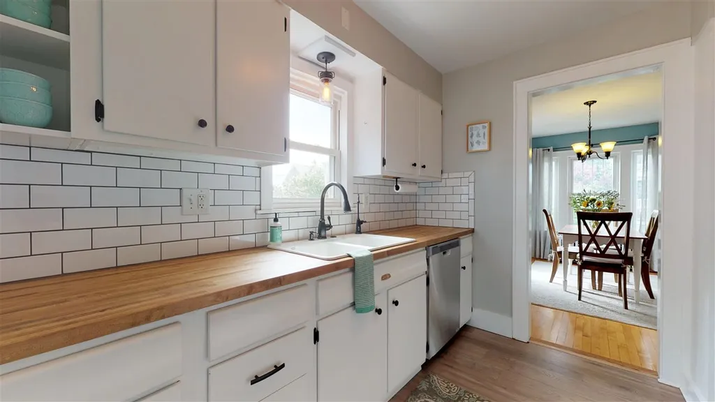 31 Mansion Street Winooski VT 05404