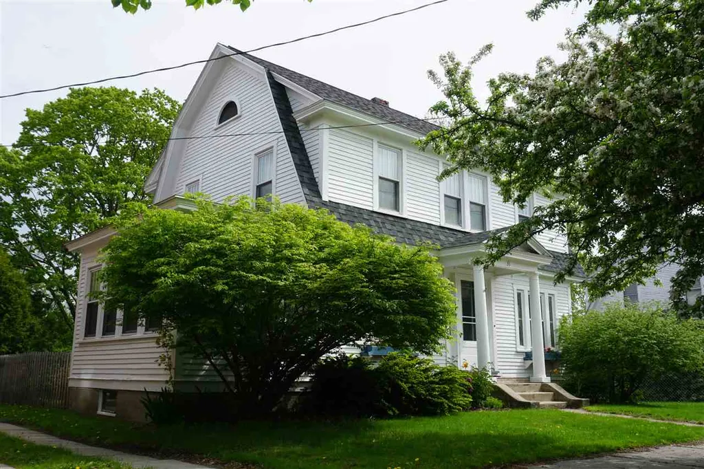 31 Mansion Street Winooski VT 05404