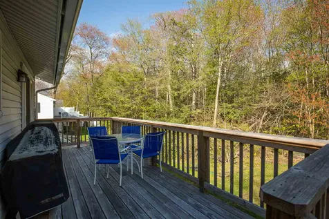 16 Taft Road Portsmouth NH 03801