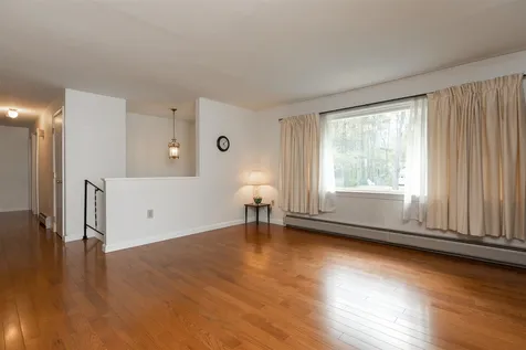 16 Taft Road Portsmouth NH 03801