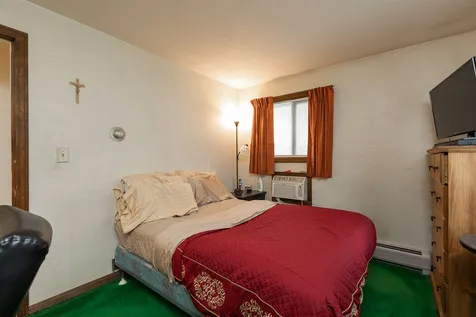 16 Taft Road Portsmouth NH 03801