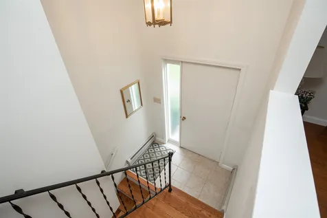 16 Taft Road Portsmouth NH 03801