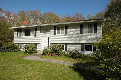 16 Taft Road Portsmouth NH 03801