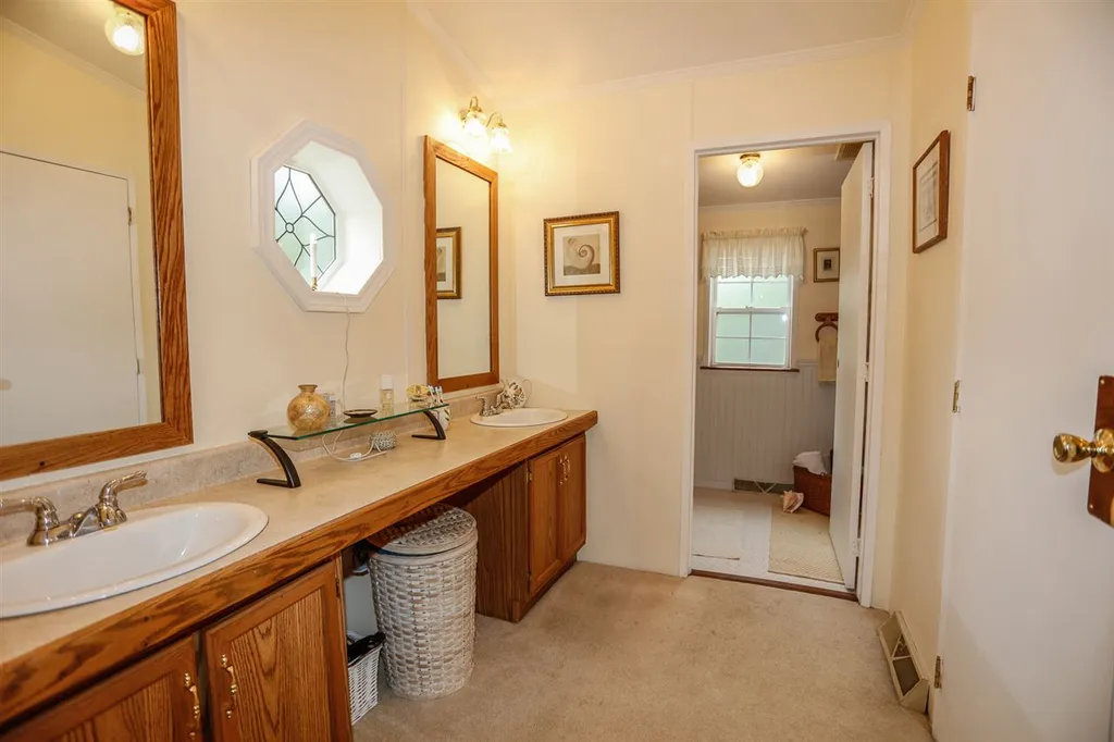 8 Merissa Drive Allenstown NH 03275