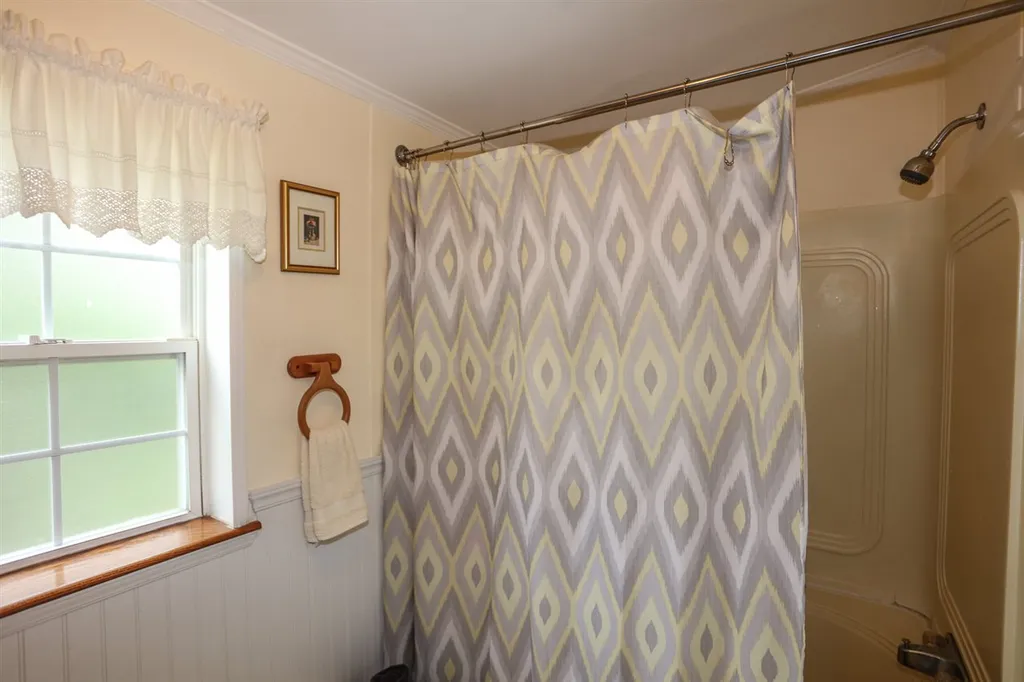 8 Merissa Drive Allenstown NH 03275