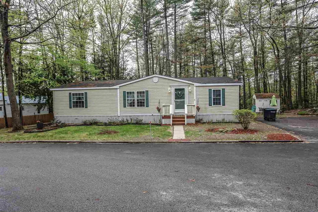 8 Merissa Drive Allenstown NH 03275