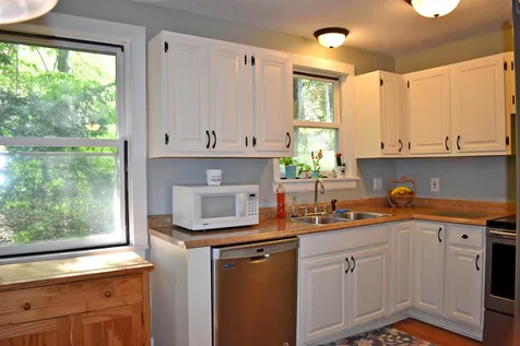 82 Carriage Hill Road Brattleboro VT 05301