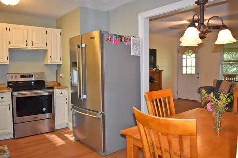 82 Carriage Hill Road Brattleboro VT 05301