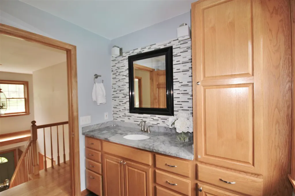 8 Beechwood Lane Jericho VT 05465