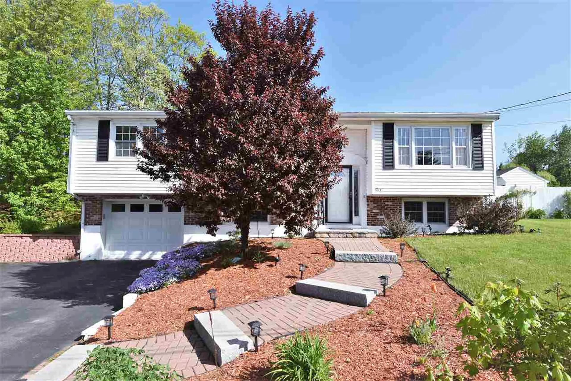 6 Bloomingdale Drive Nashua NH 03064