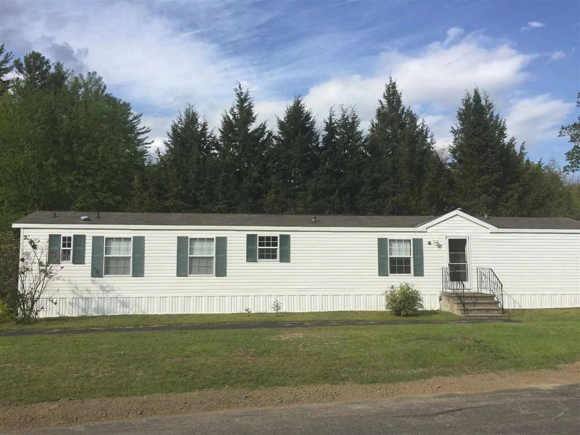26 Cormier Drive Rochester NH 03867