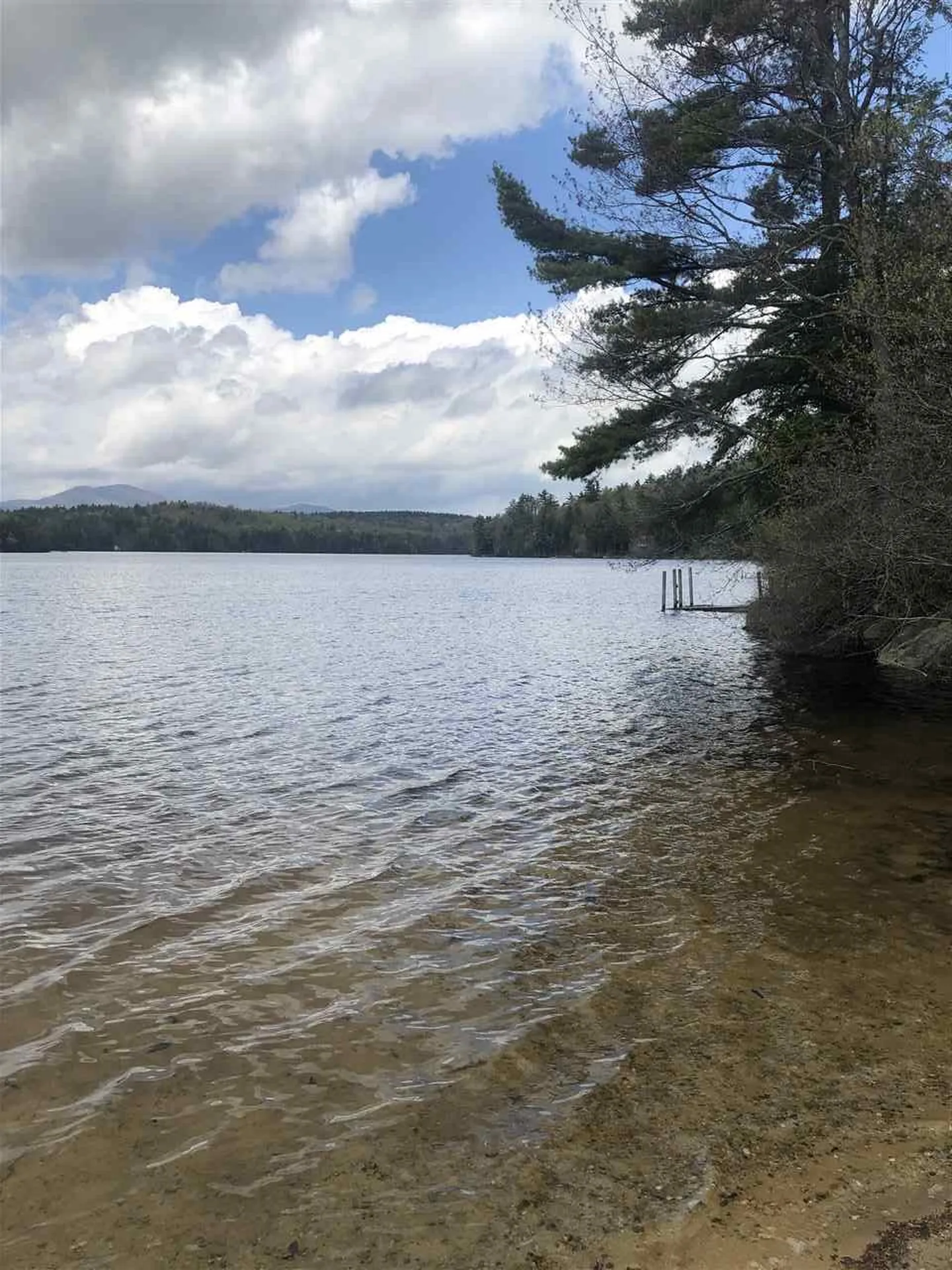 16 Bishops Gate Road Wolfeboro NH 03894