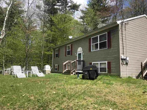 16 Bishops Gate Road Wolfeboro NH 03894