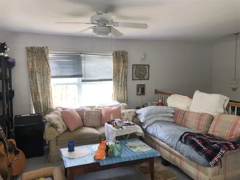 16 Bishops Gate Road Wolfeboro NH 03894