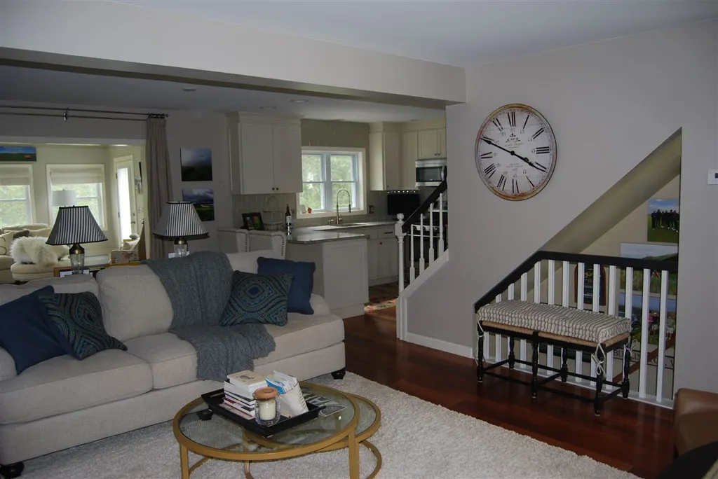 15 Muirfield Road Burlington VT 05408