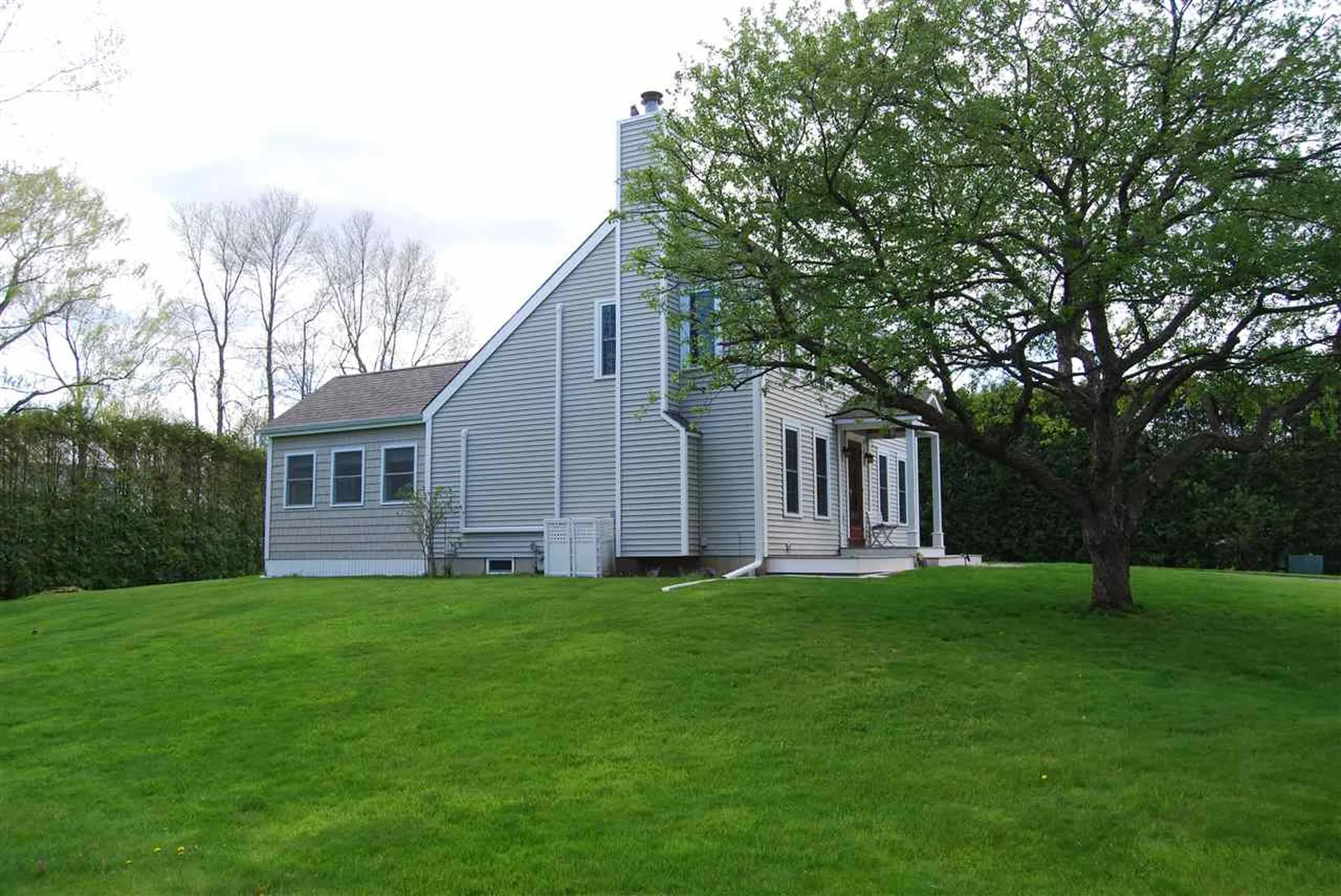15 Muirfield Road Burlington VT 05408