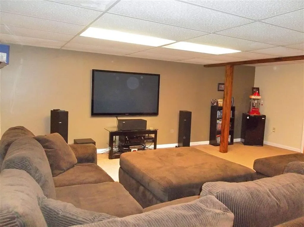 33 Base Hill Road Keene NH 03431