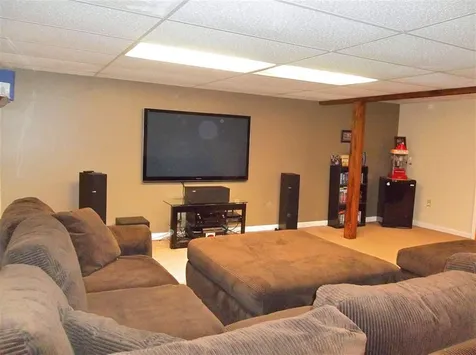 33 Base Hill Road Keene NH 03431