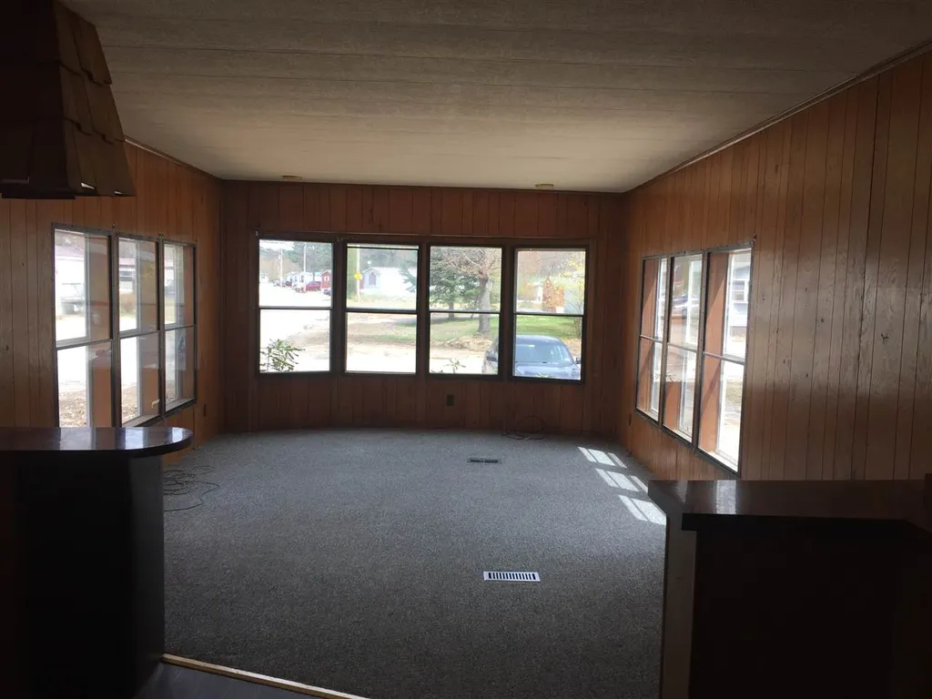 99 Pineland Park Milton NH 03851