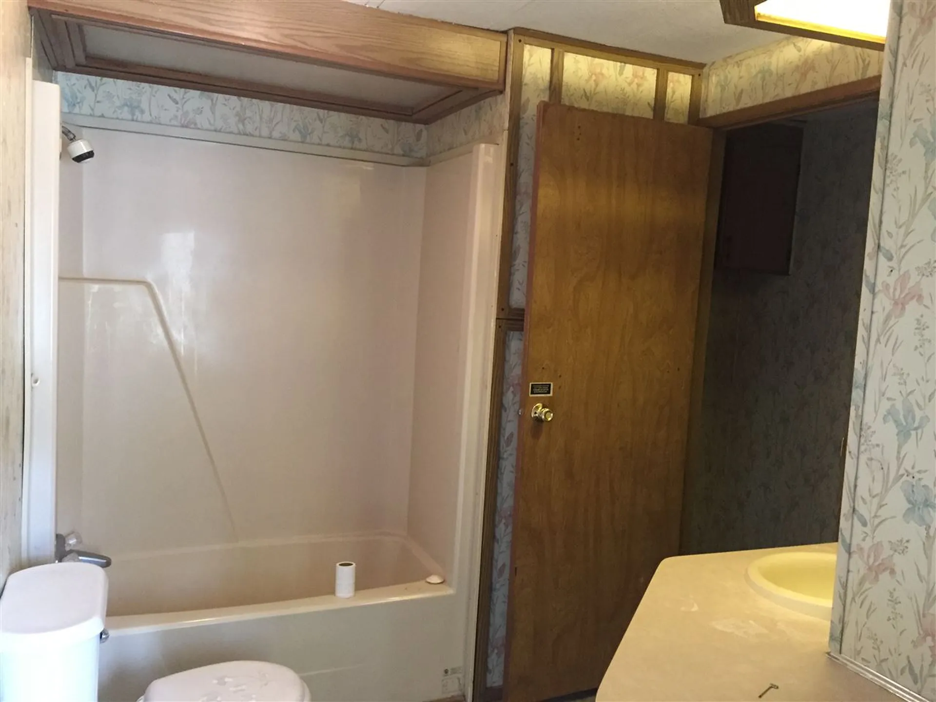99 Pineland Park Milton NH 03851
