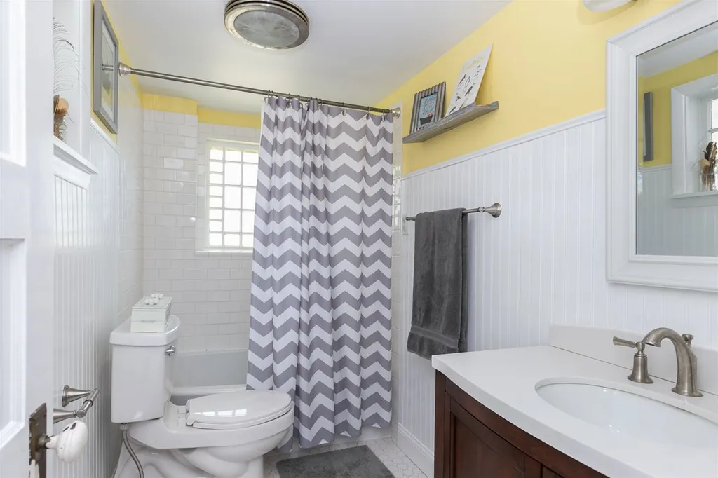 33 Hood Street Winooski VT 05404