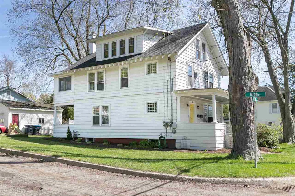 33 Hood Street Winooski VT 05404
